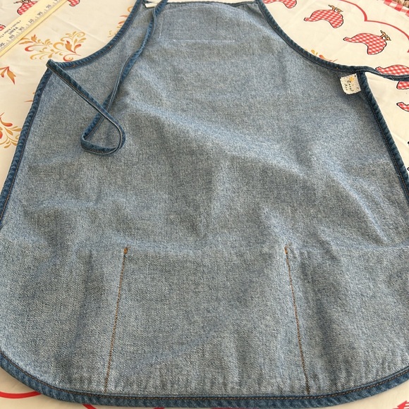 Never Trust A Skinny Cook Handmade Denim Apron NWOT Get Ready For Barbecue - Picture 10 of 14
